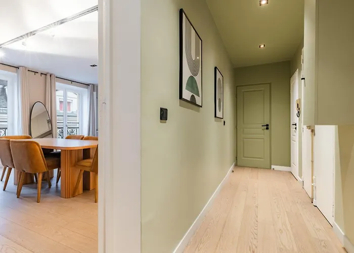 Beautiful In The Heart Of 아파트